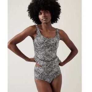 Athleta 36 D DD animalia sea salt Bondi Bra Cup Tankini swim bathing suit black